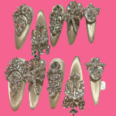 Pearl Crown Press-On Nails | Regal Chrome Medium Almond Set