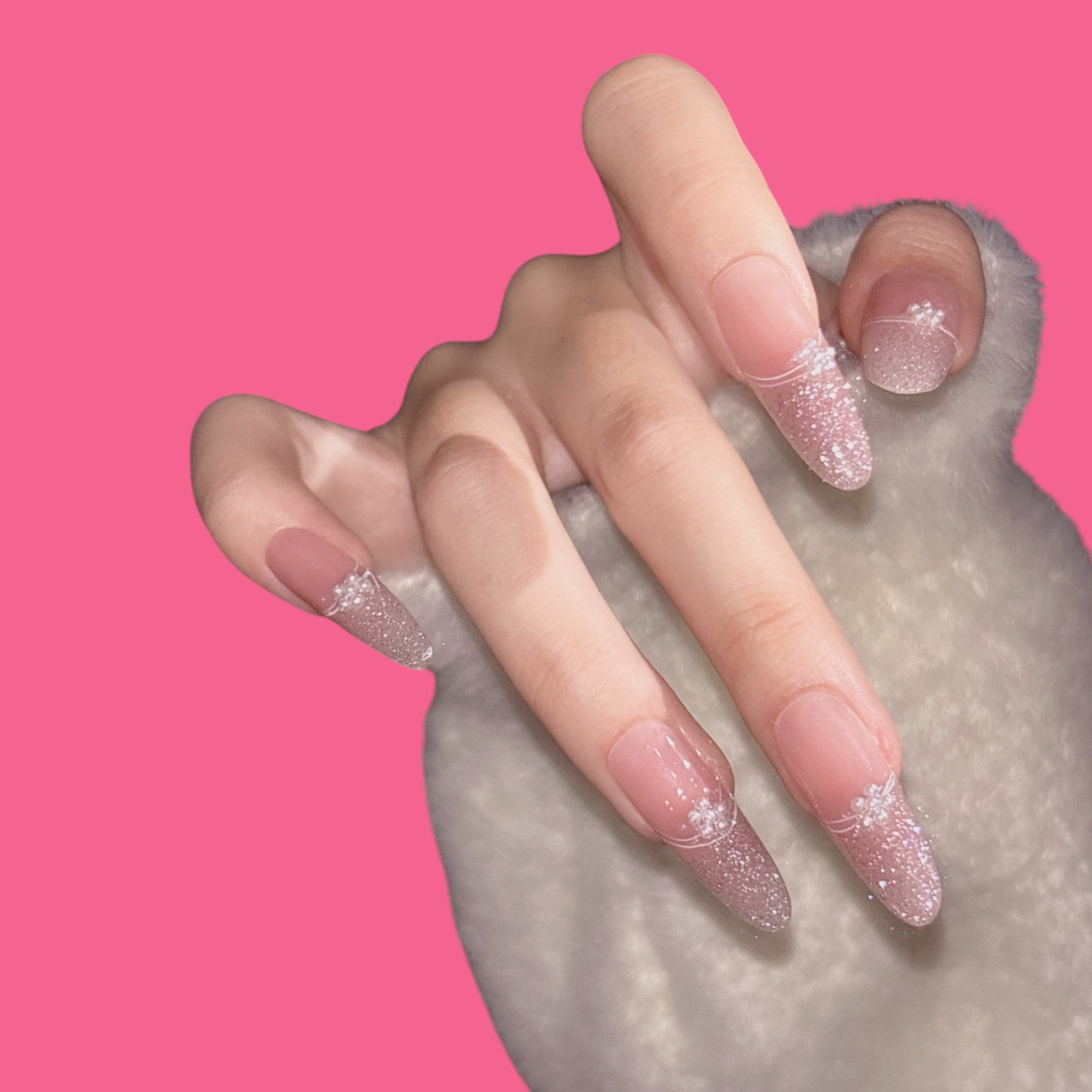 Elegant Pink Ombre Glitter Press-On Nails