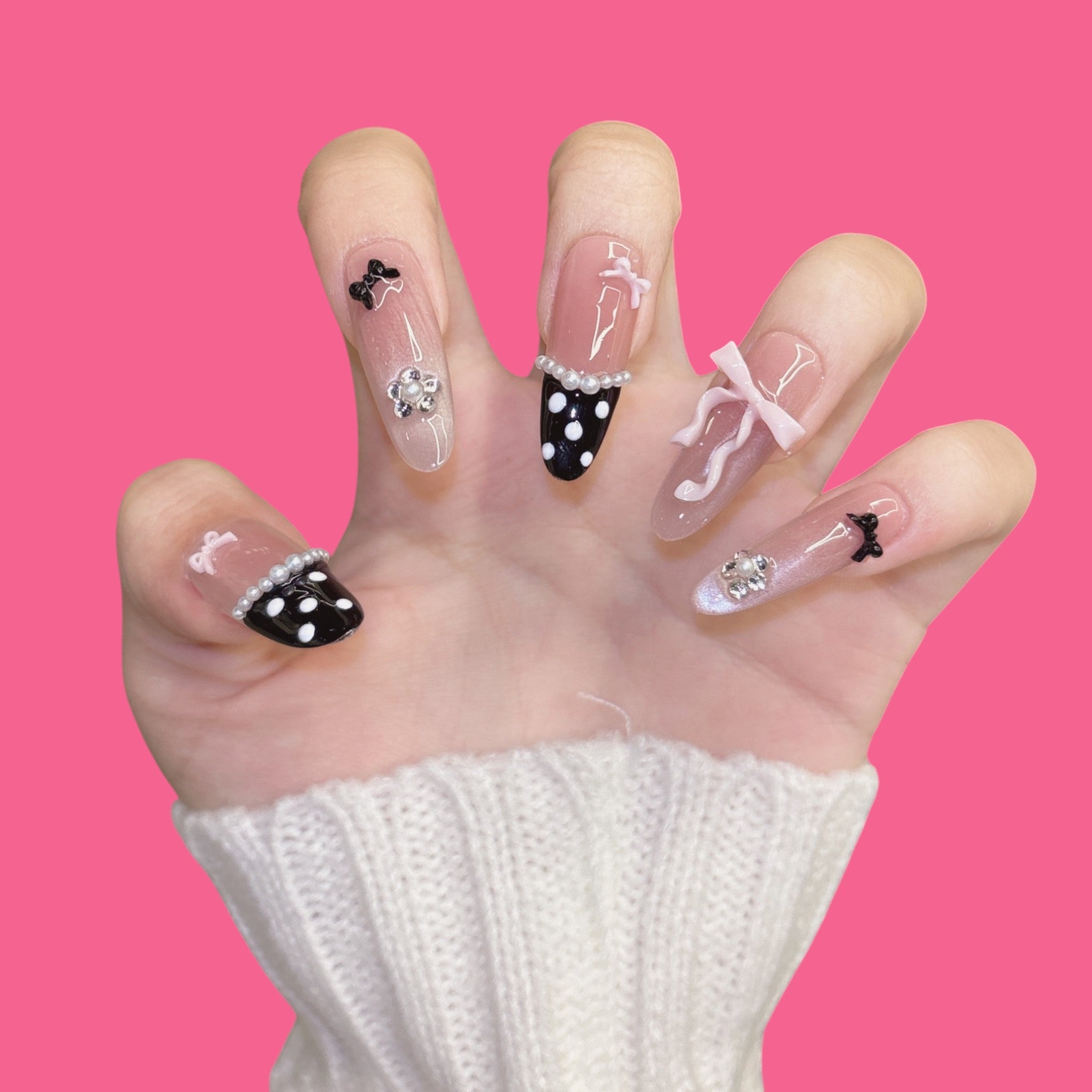 Playful Pearl & Bow Press-On Nails