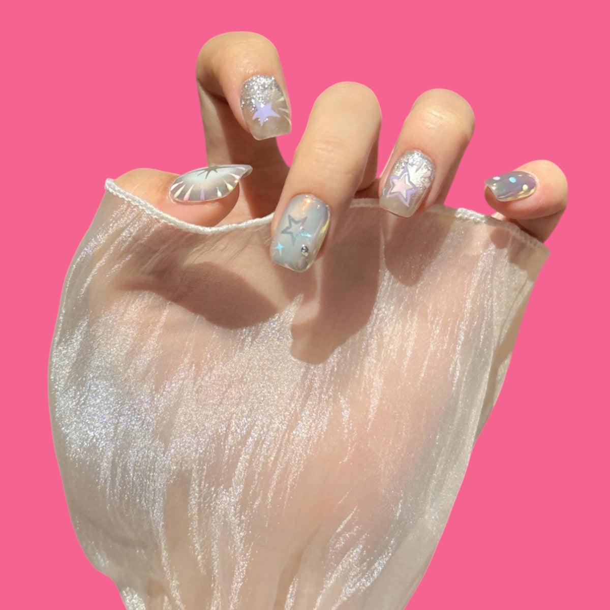 Dreamy Star Press-On Nails
