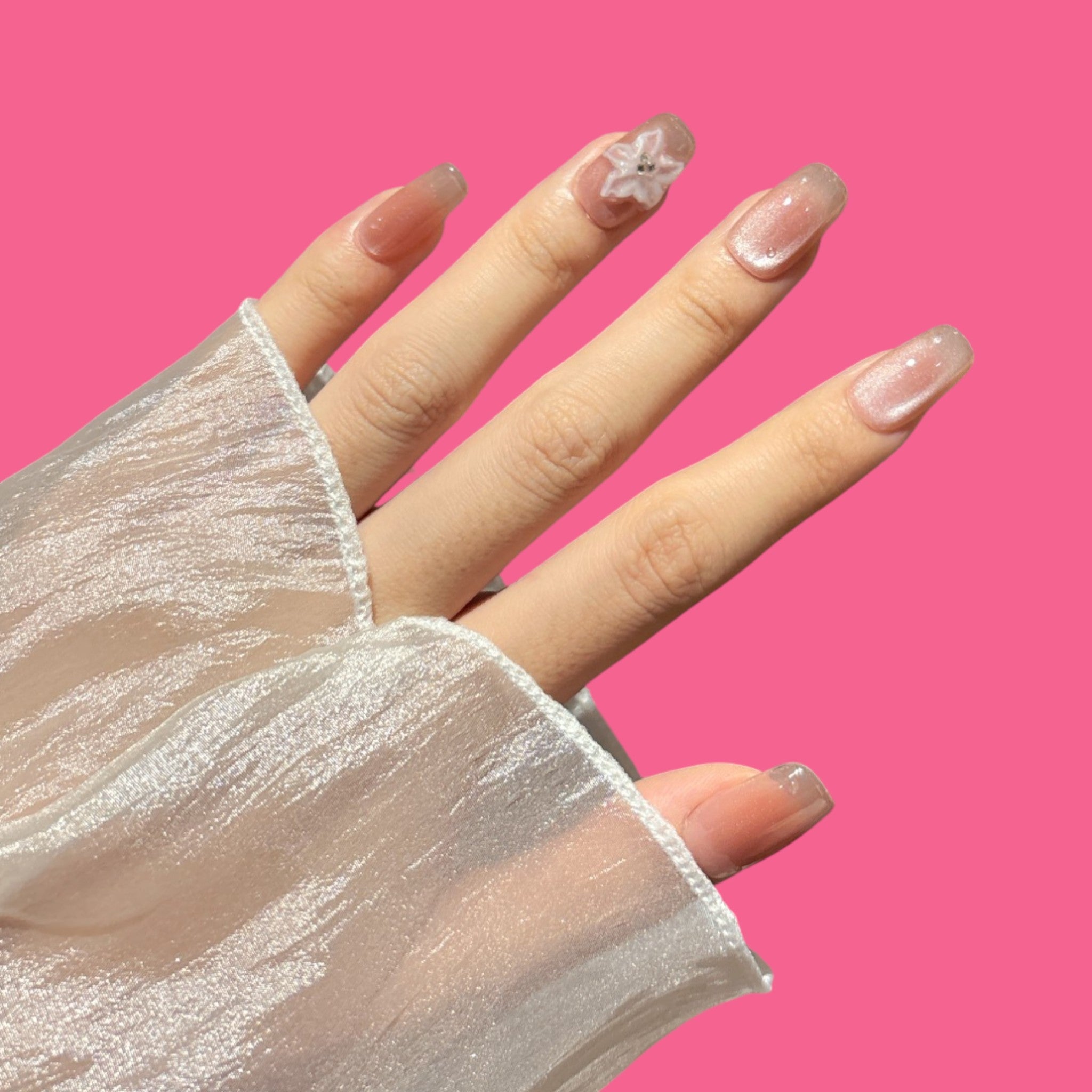Elegant Pink Floral Press-On Nails