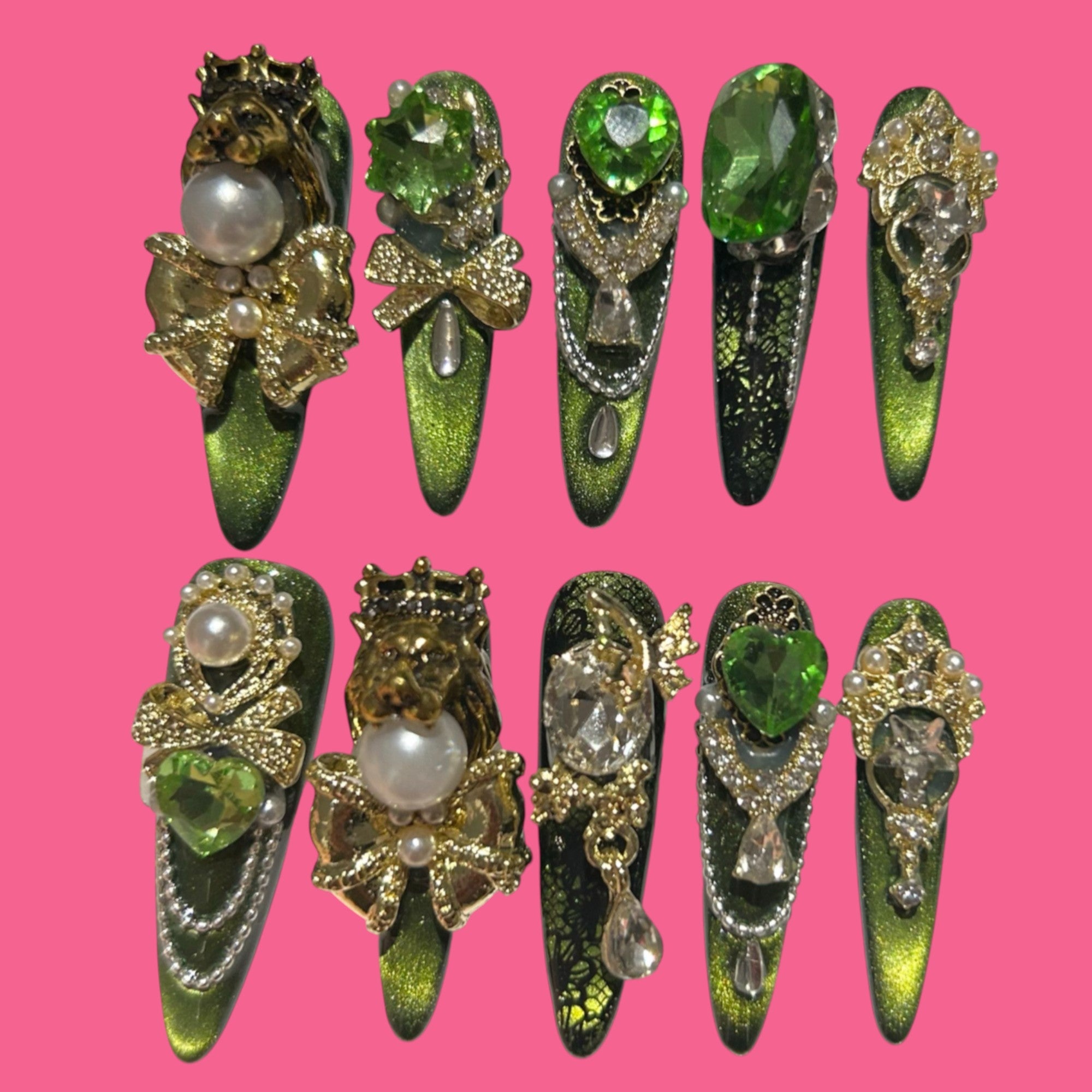 Emerald Royale – 3D Press-On Nails with Pearls & Crystals 1.57-inch | NailiPress