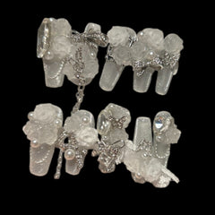 White Rose Bridal Press-On Nails – Glitter Pearl Charm Set | NailiPress