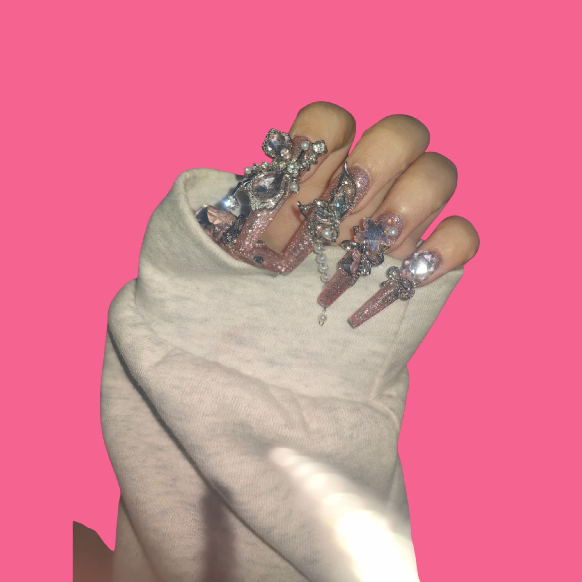Crystal Dust Pink Glitter Press-On Nails with Chains | NailiPress