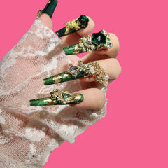 Emerald Enchantress – Gold Foil Press-On Nails with Chains & Royal Gems