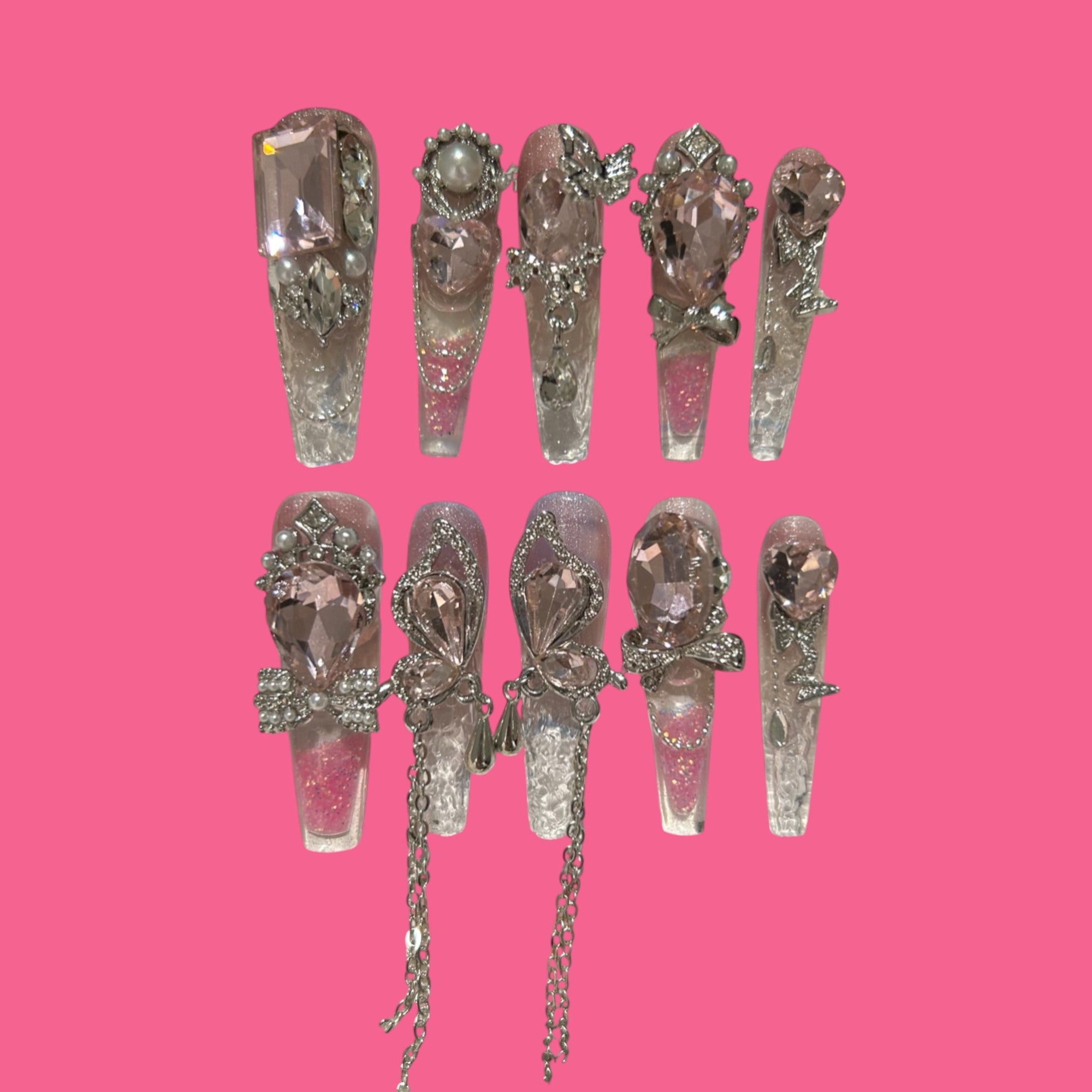 Princess Glimmer – Pink Gradient Press-On Nails with Chains & Heart Jewels